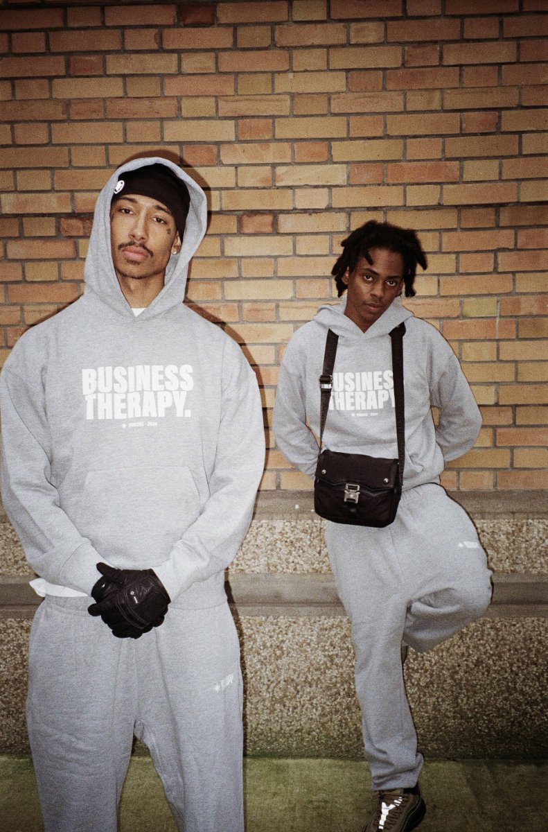 HOODIE "BUSINESS THERAPY" GREY PUFF