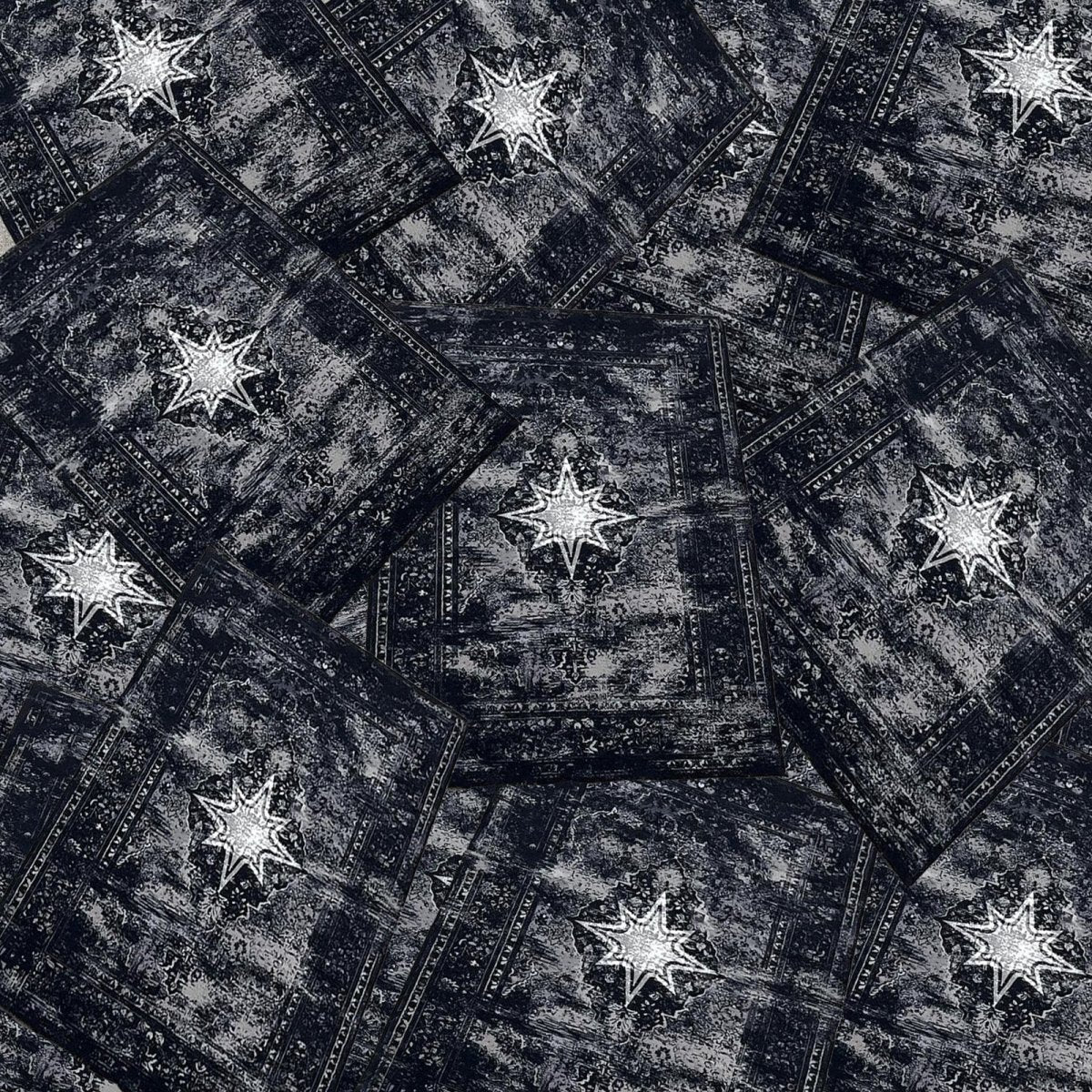 OBSIDIAN RUG